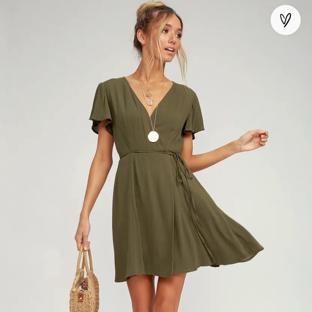 🖤Lulus Harbour Point wrap dress